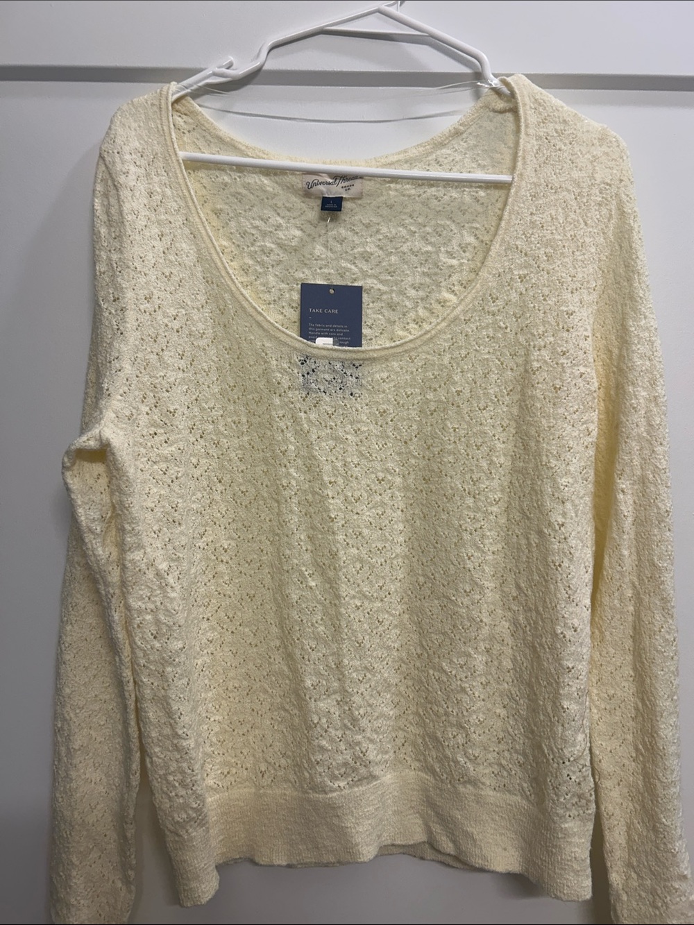 Universal Thread (NWT) Scoop Neck Sweater in Cream